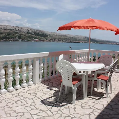 Apartment On The Pag Town